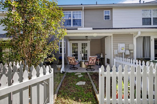 131 Hornby Circle, Goose Creek, SC 29445