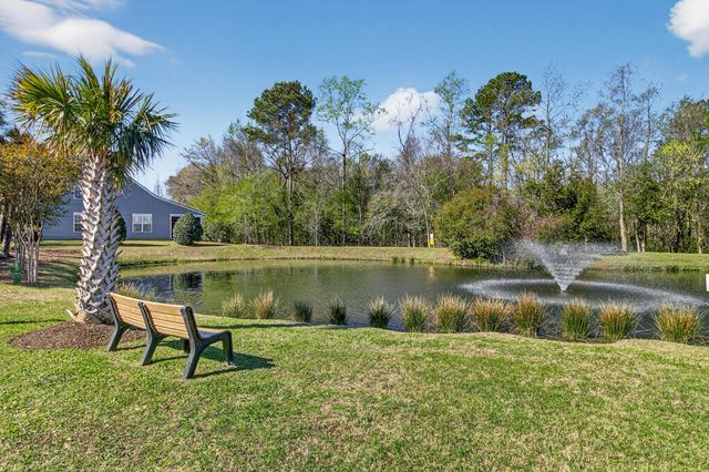 131 Hornby Circle, Goose Creek, SC 29445