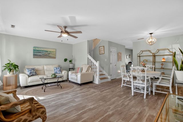 131 Hornby Circle, Goose Creek, SC 29445