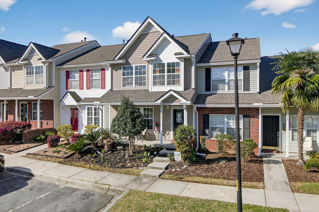 131 Hornby Circle, Goose Creek, SC 29445