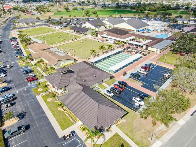 702 DESERT HILLS WAY, Sun City Center, FL 33573