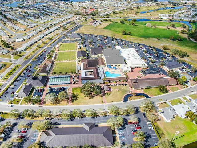 702 DESERT HILLS WAY, Sun City Center, FL 33573