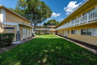 610 SE 2nd Avenue L4, Deerfield Beach, FL 33441