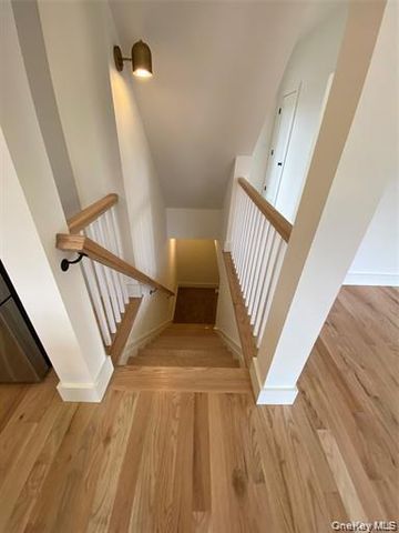 30 Sunset Lane, New Hampton, NY 10958