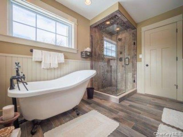 30 Sunset Lane, New Hampton, NY 10958