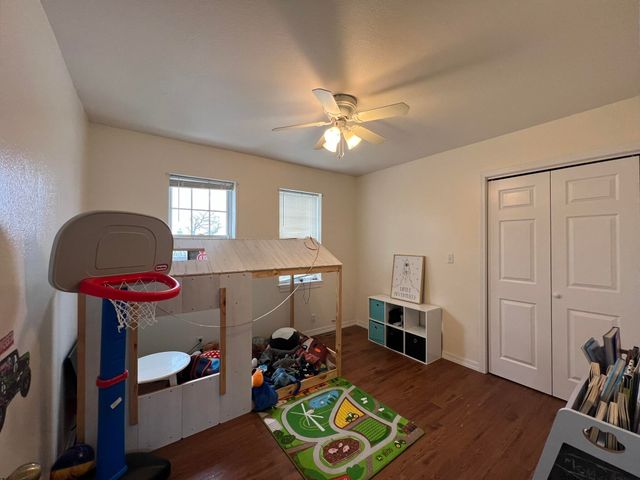 208 W 3rd Street, Willow Springs, MO 65793