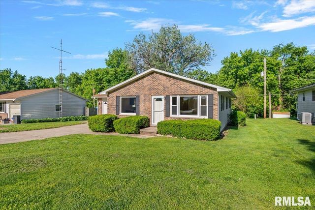 321 N PARK Street, Rochester, IL 62563