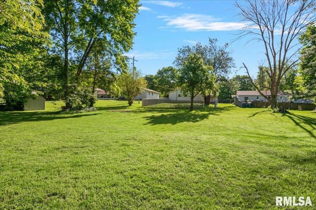 321 N PARK Street, Rochester, IL 62563