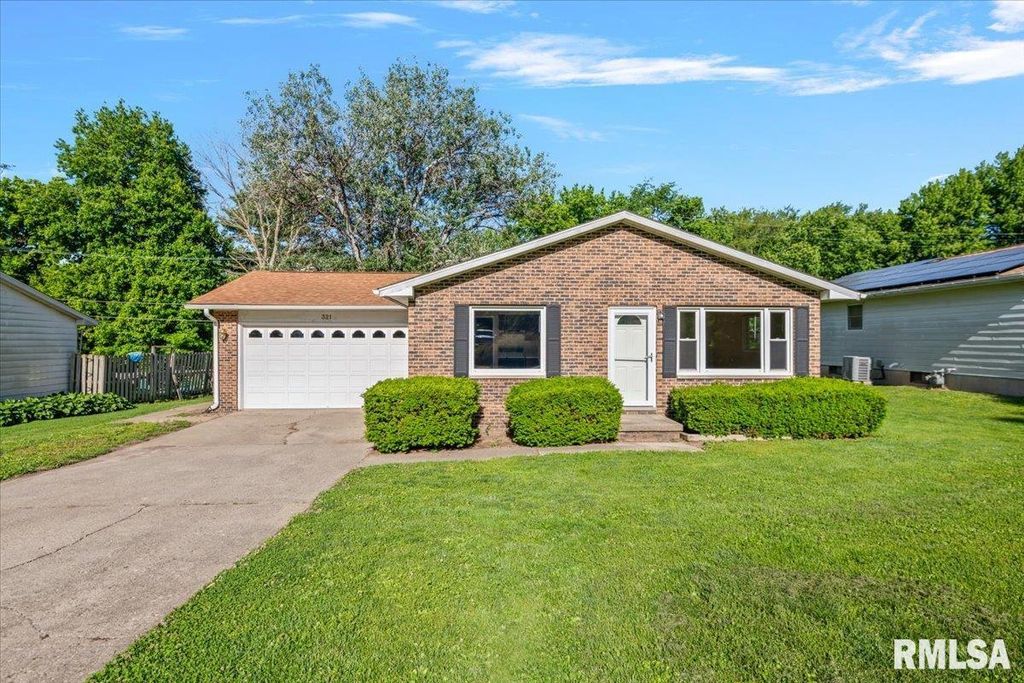 321 N PARK Street, Rochester, IL 62563