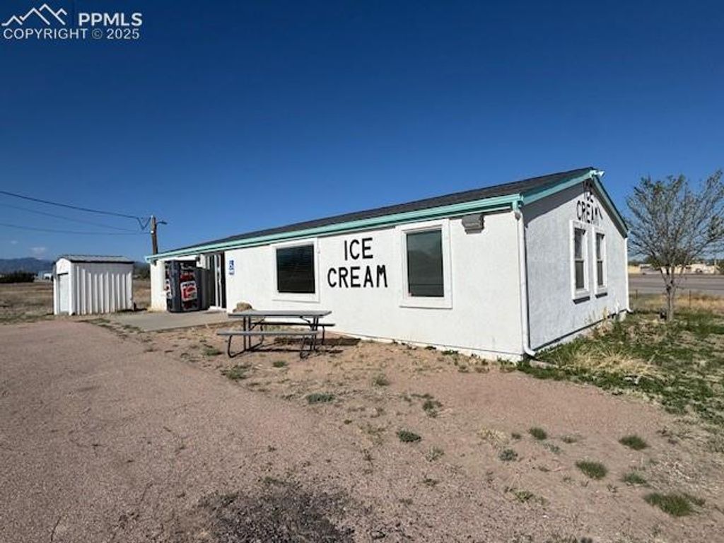 880 Marilyn Drive, Penrose, CO 81240 — exterior