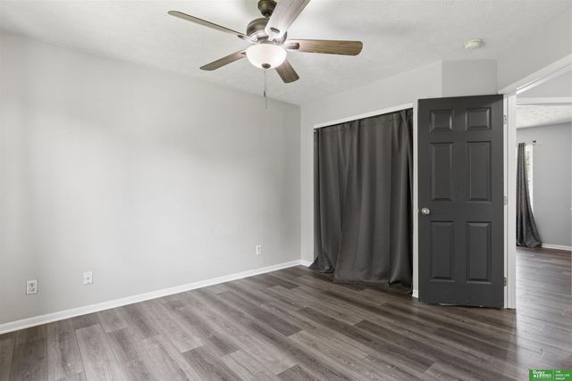 17513 Gertrude Circle, Omaha, NE 68136