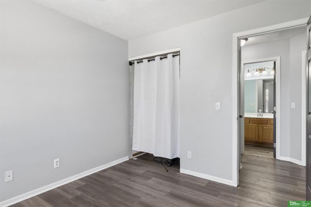 17513 Gertrude Circle, Omaha, NE 68136