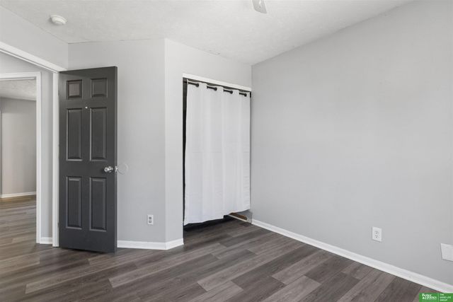 17513 Gertrude Circle, Omaha, NE 68136