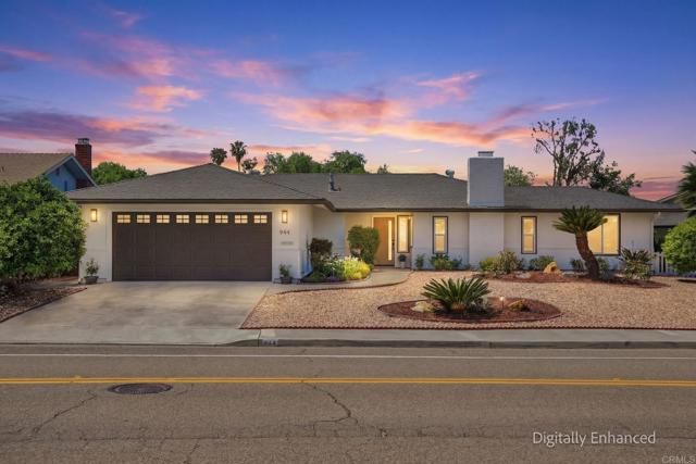 944 La Sombra Drive, San Marcos, CA 92078