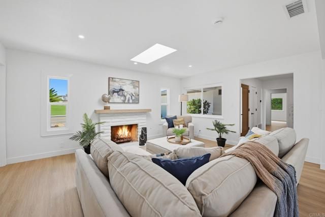 944 La Sombra Drive, San Marcos, CA 92078