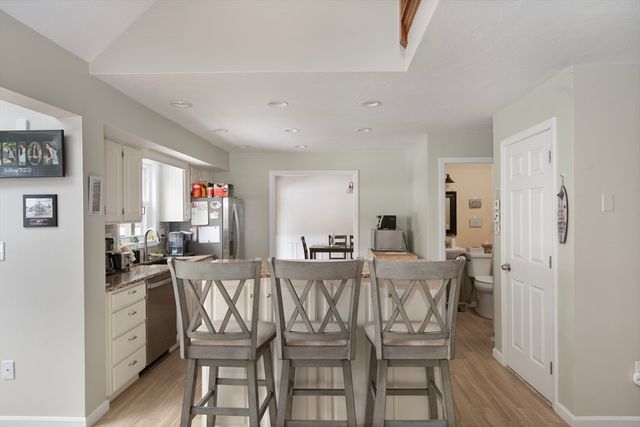 34 Rosslare Drive 108, Worcester, MA 01602