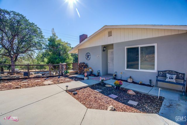 245 Mountain Shadow Drive, Wofford Heights, CA 93285