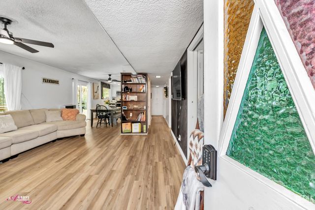 245 Mountain Shadow Drive, Wofford Heights, CA 93285