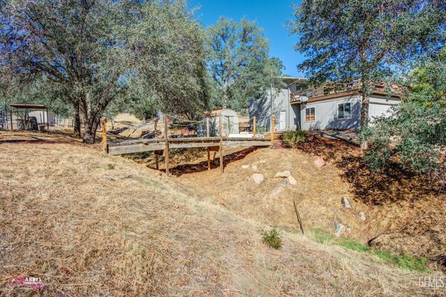 245 Mountain Shadow Drive, Wofford Heights, CA 93285