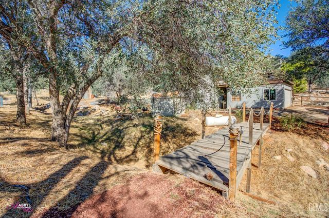 245 Mountain Shadow Drive, Wofford Heights, CA 93285