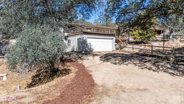 245 Mountain Shadow Drive, Wofford Heights, CA 93285