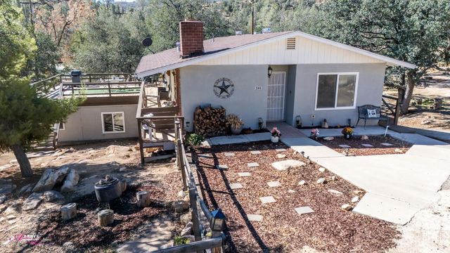 245 Mountain Shadow Drive, Wofford Heights, CA 93285
