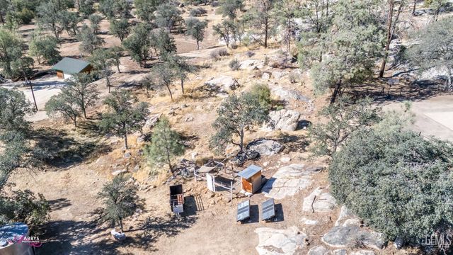 245 Mountain Shadow Drive, Wofford Heights, CA 93285