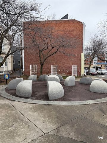 1953 Columbus 3, Boston, MA 02119