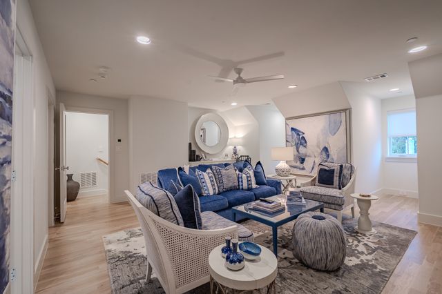 4514 Fairway Avenue, Highland Park, TX 75219