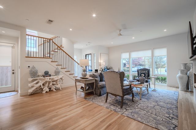 4514 Fairway Avenue, Highland Park, TX 75219