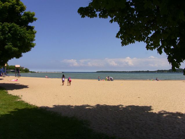 1830 S West Bay Shore Drive, Suttons Bay Twp, MI 49682