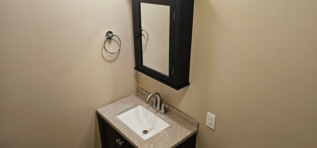 1830 S West Bay Shore Drive, Suttons Bay Twp, MI 49682