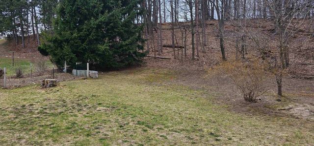 1830 S West Bay Shore Drive, Suttons Bay Twp, MI 49682