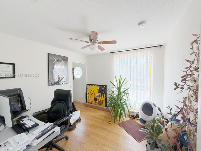 5005 Northern Lights Dr 5005, Green Acres, FL 33463