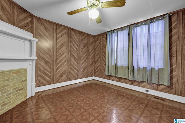 2121 47TH PLACE, Birmingham, AL 35208