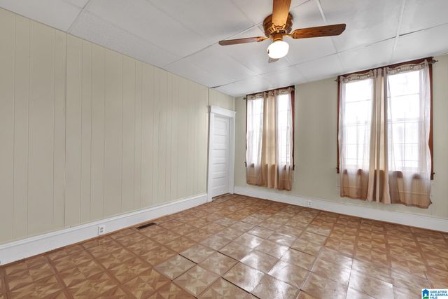 2121 47TH PLACE, Birmingham, AL 35208