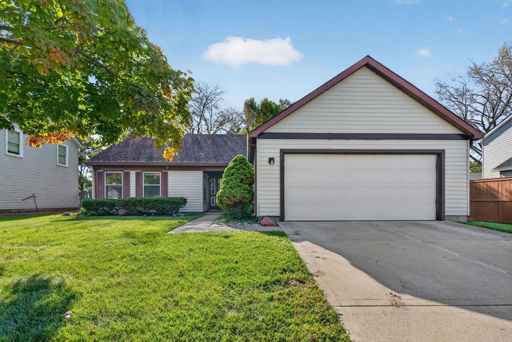 1840 Shetland Drive, Wheaton, IL 60189 — photo 2