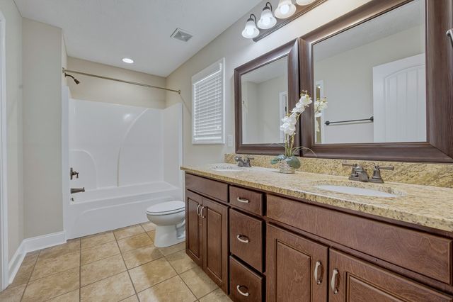 4 Hickory Heights Drive, Phenix City, AL 36870