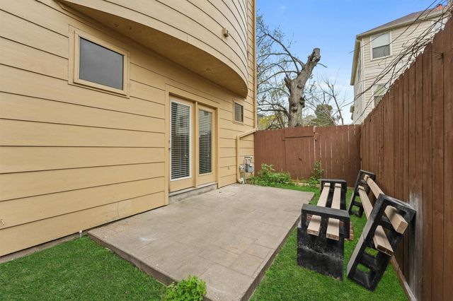 6132 Maxie Street, Houston, TX 77007