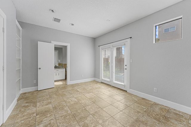 6132 Maxie Street, Houston, TX 77007