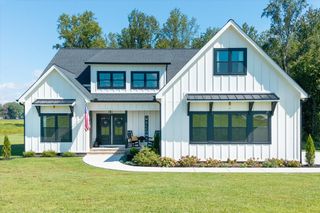 2924 Wheeler Rd, Mcminnville, TN 37110