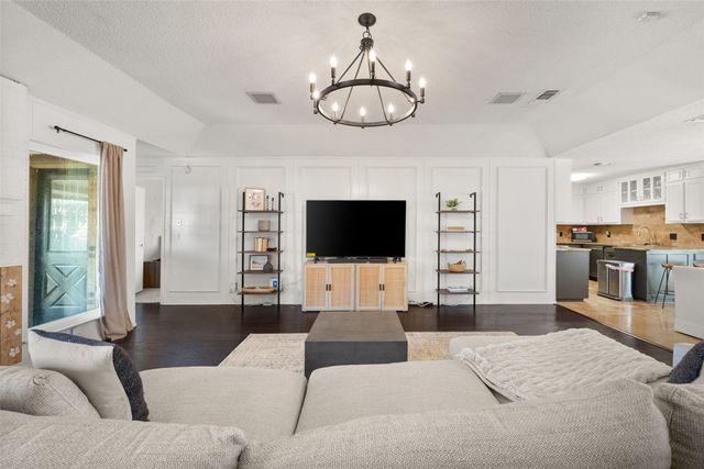 5008 Hawkins Cemetery Road, Arlington, TX 76017