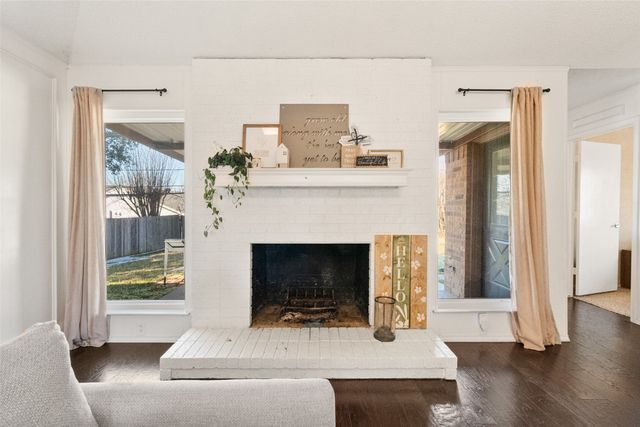 5008 Hawkins Cemetery Road, Arlington, TX 76017