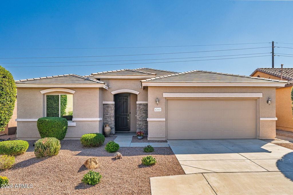 42443 W SEA EAGLE Drive, Maricopa, AZ 85138 — exterior