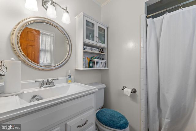 8026 BURWELL RD, Catlett, VA 20119