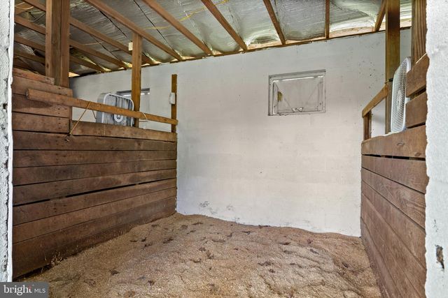 8026 BURWELL RD, Catlett, VA 20119