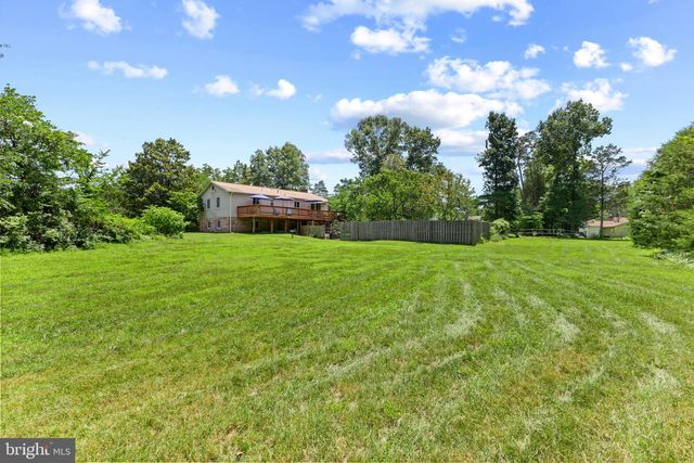 8026 BURWELL RD, Catlett, VA 20119
