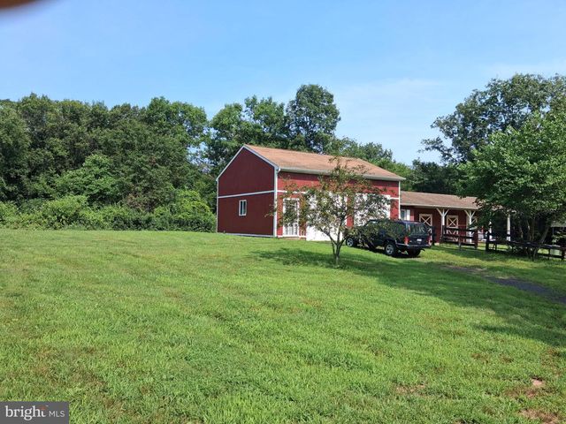 8026 BURWELL RD, Catlett, VA 20119