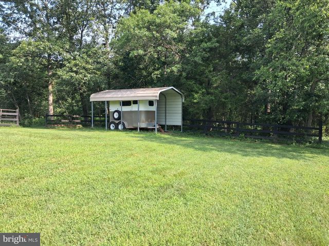 8026 BURWELL RD, Catlett, VA 20119