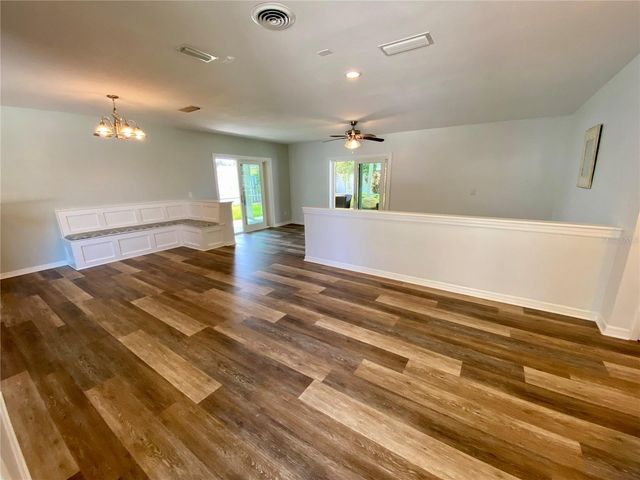 809 JACARANDA DRIVE, Largo, FL 33770